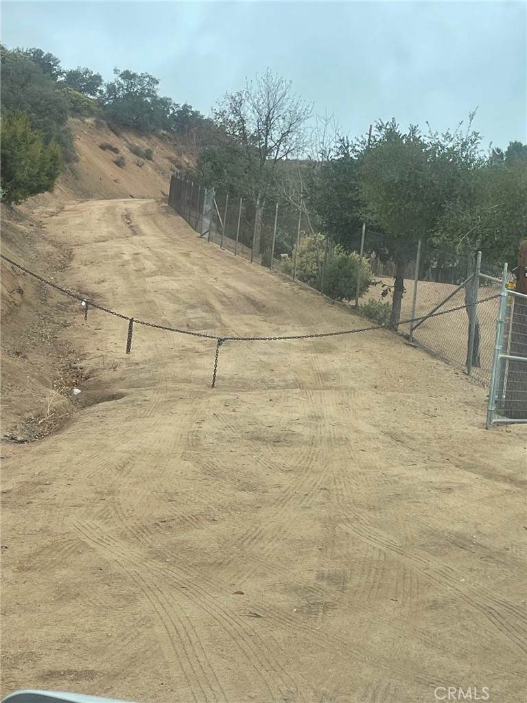 2 Mi S Ave Frwy Vic Hubba - Photo 1