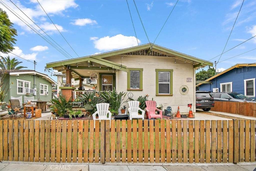 1530 Hellman St - Photo 1