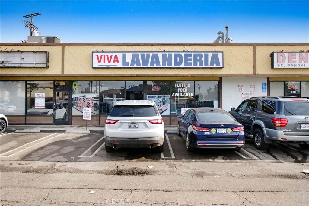 5944 Lankershim Boulevard - Photo 1
