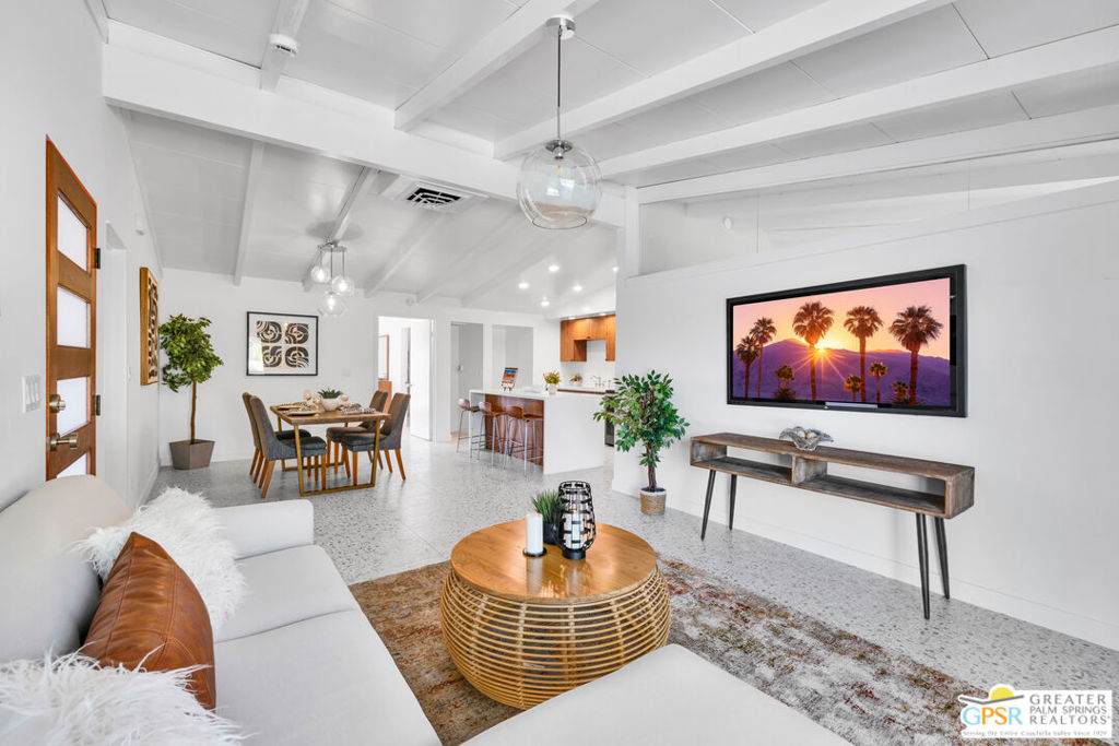 40851 Bob Hope Drive - Photo 1