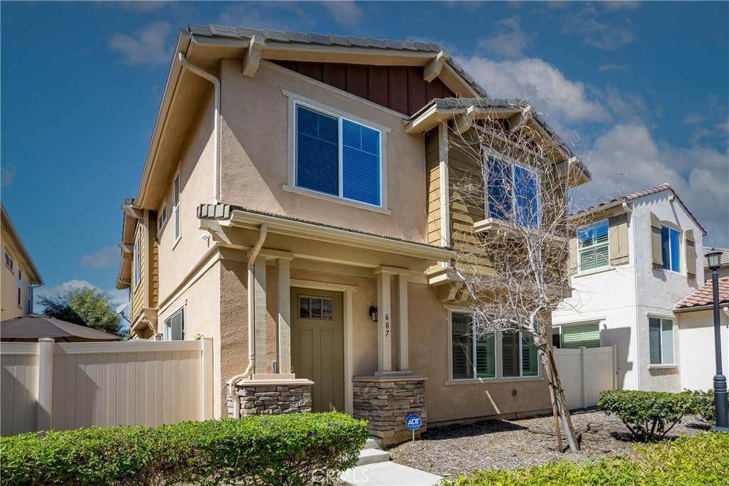 687 Mandarin Lane - Photo 1