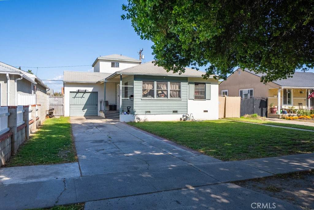 1119 Magnolia Avenue - Photo 1