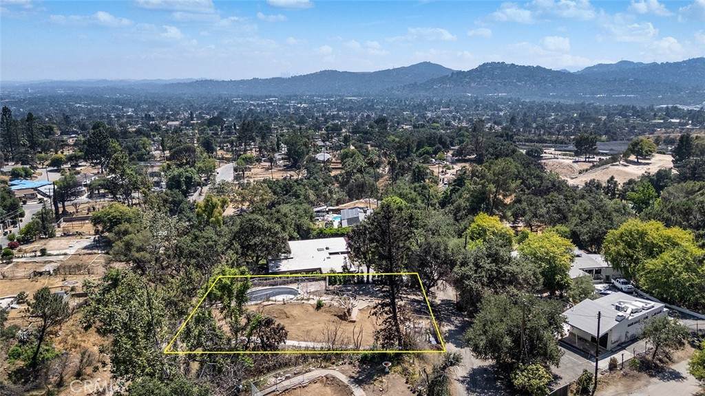 150 Jaxine Drive - Photo 1