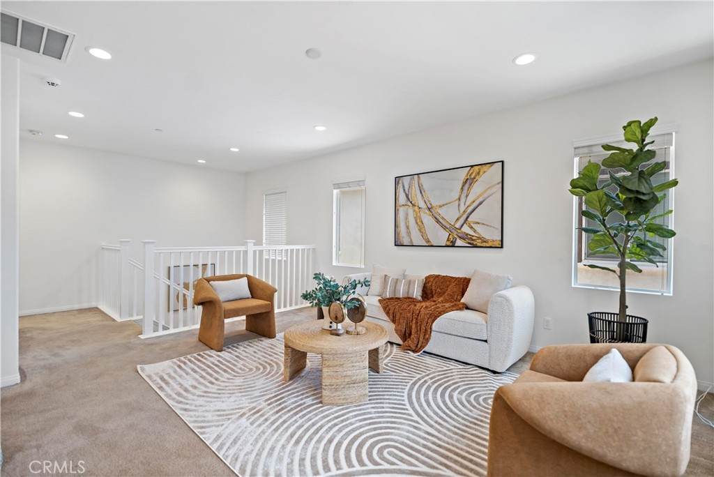 16119 Almond Avenue - Photo 1