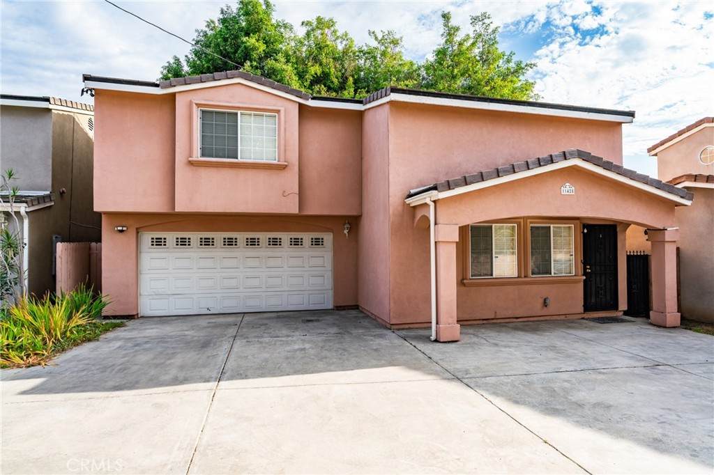 11428 Peach Street - Photo 1