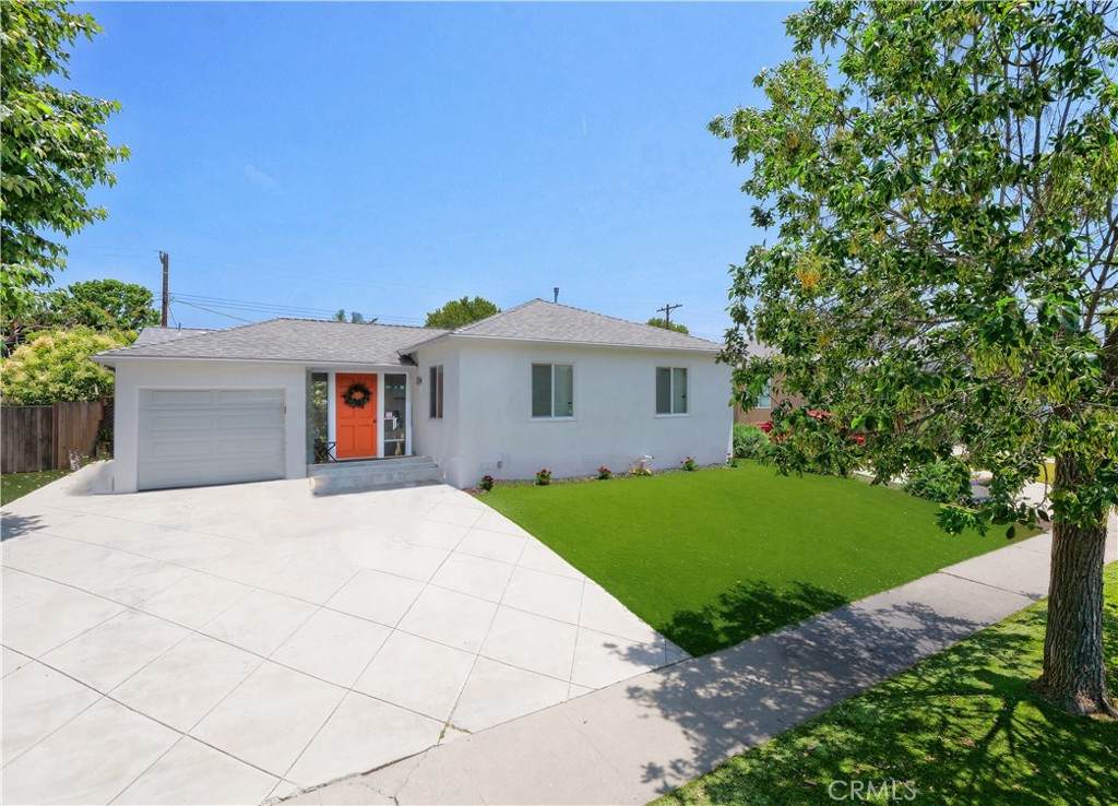 5435 76th Street - Photo 1