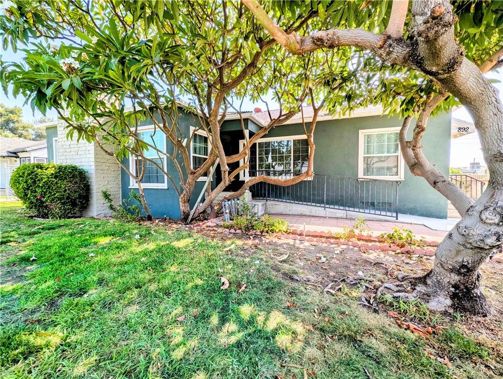 892 Valencia Drive - Photo 1