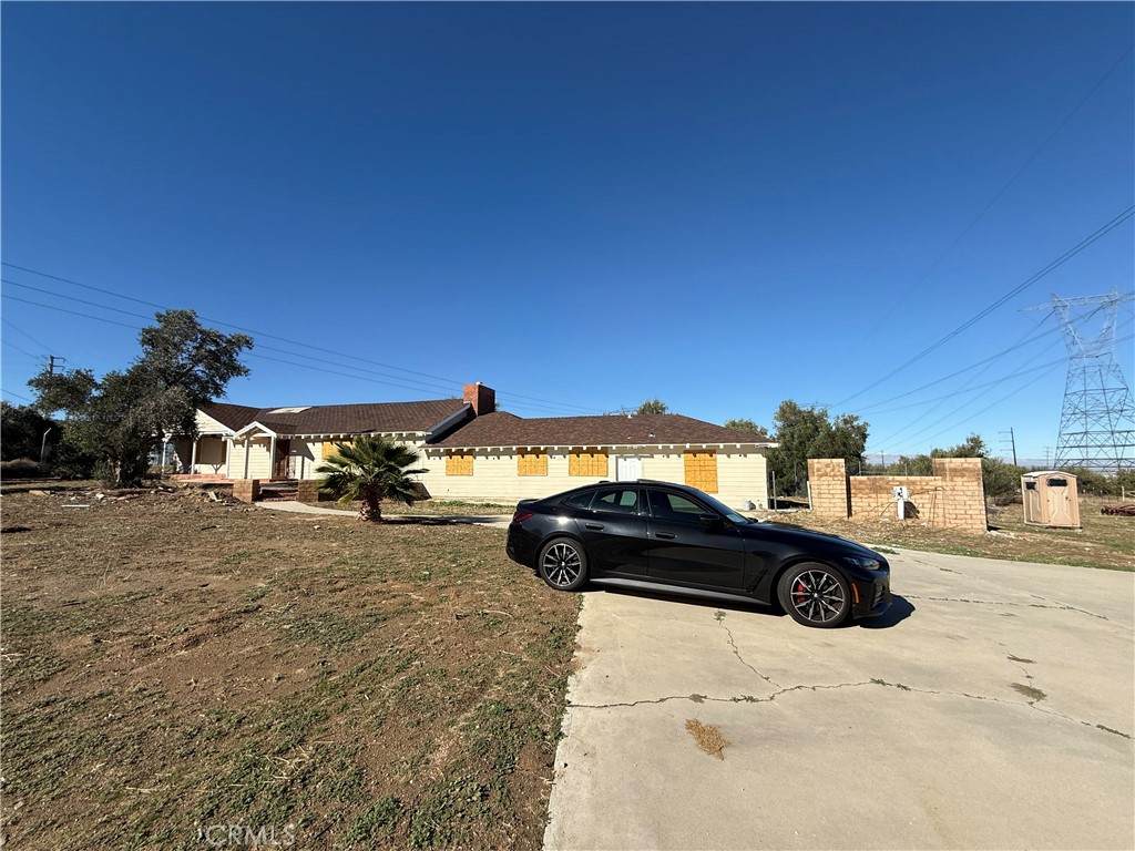 8539 Avenue L - Photo 1