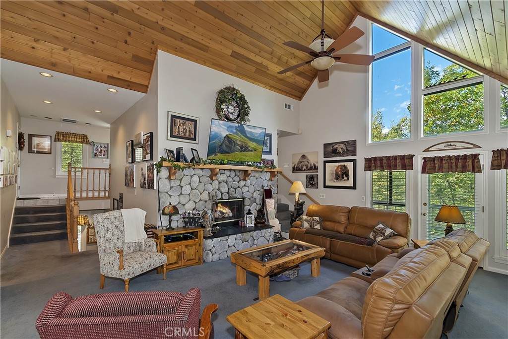 28220 Bern Lane - Photo 1