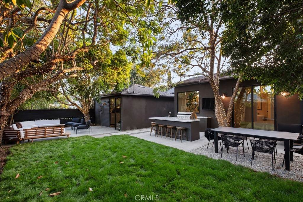 8336 Stewart - Photo 1