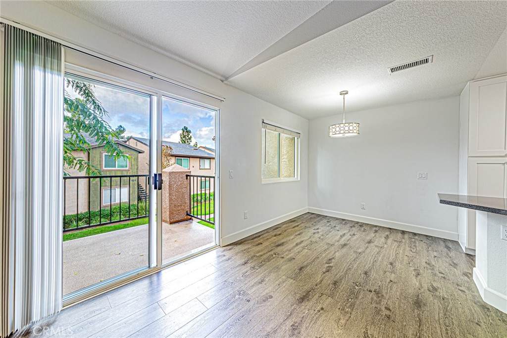 2608 Avenida Del Vista - Photo 1