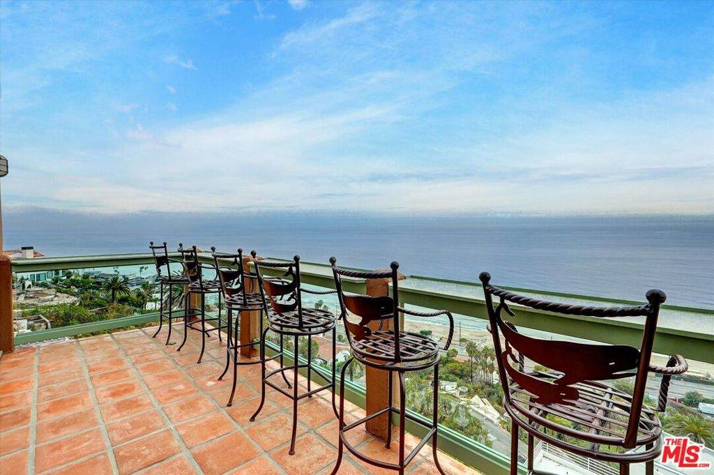 3916 Rambla Orienta - Photo 1