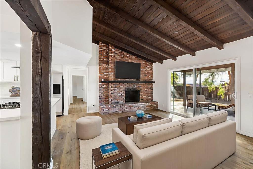 19215 Hupa Rd - Photo 1