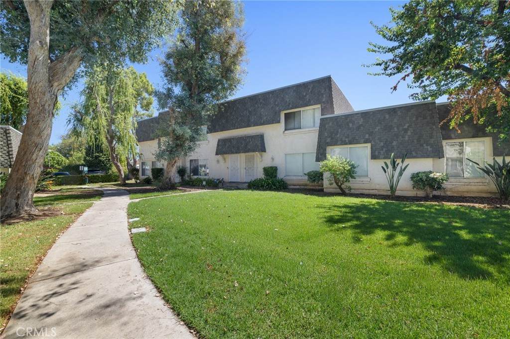 https://bt-photos.global.ssl.fastly.net/socal/orig_boomver_7_411083491-2.jpg
