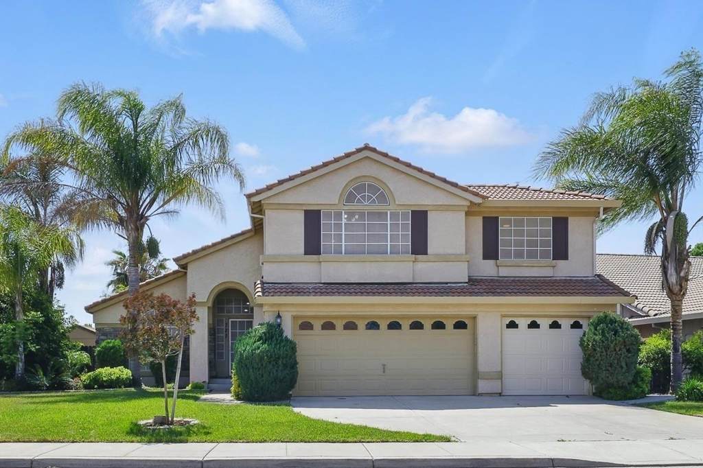 723 723 Ann Gabriel Ln - Photo 1