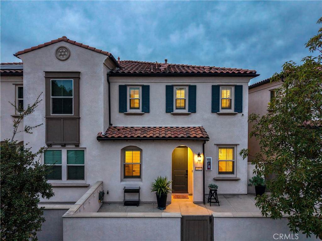 https://bt-photos.global.ssl.fastly.net/socal/orig_boomver_4_412401166-2.jpg