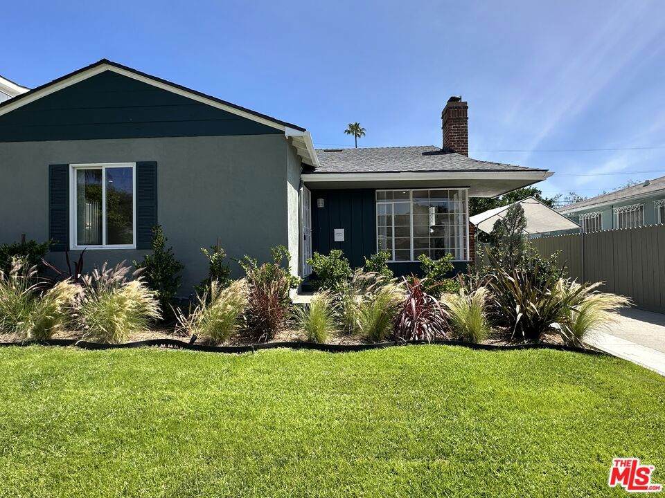 1206 Greenacre Avenue - Photo 1
