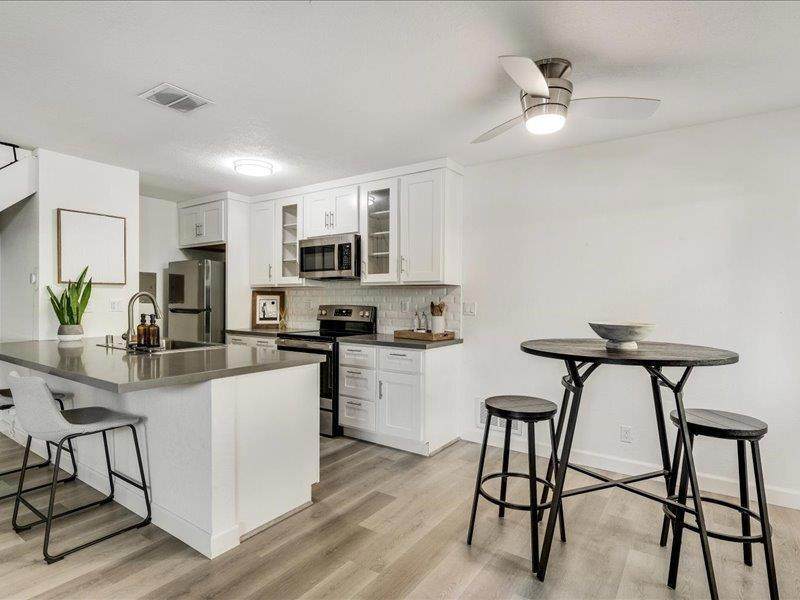 4475 Diamond Street - Photo 1