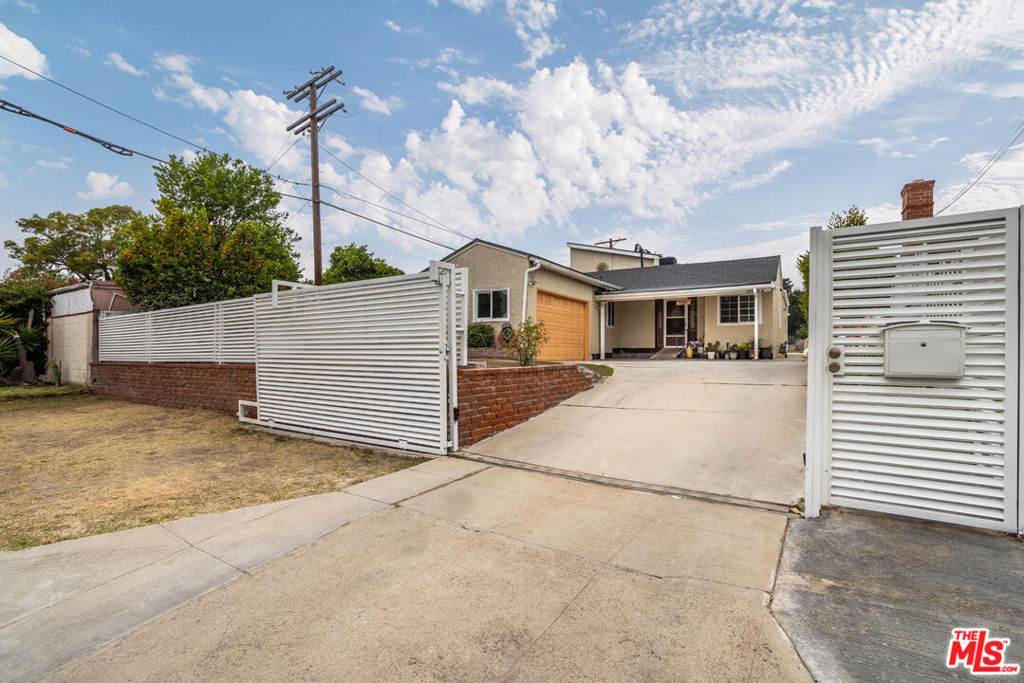 https://bt-photos.global.ssl.fastly.net/socal/orig_boomver_3_432056216-2.jpg