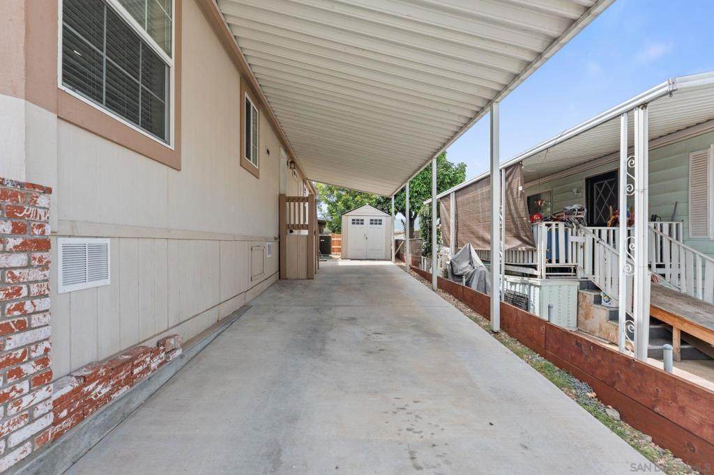 https://bt-photos.global.ssl.fastly.net/socal/orig_boomver_5_447933039-2.jpg