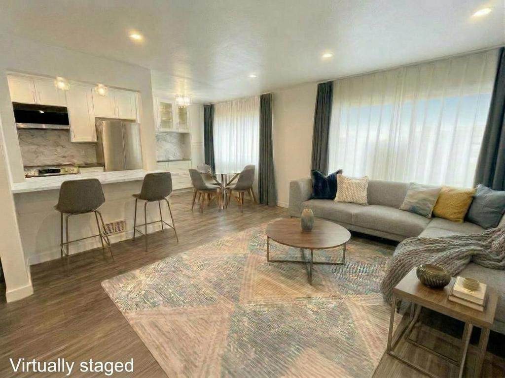 618 Peralta Avenue - Photo 1