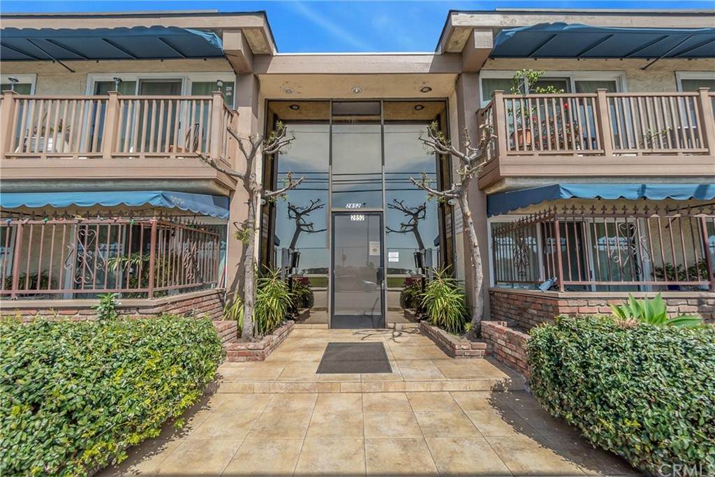 2852 Sawtelle Boulevard - Photo 1