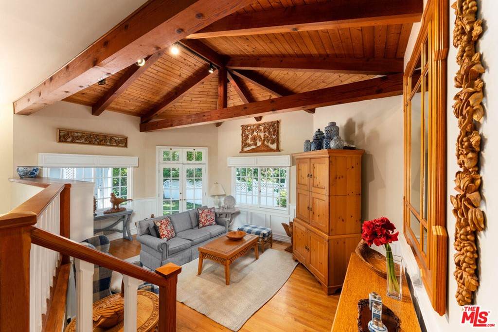 3900 Carpenter Court - Photo 1