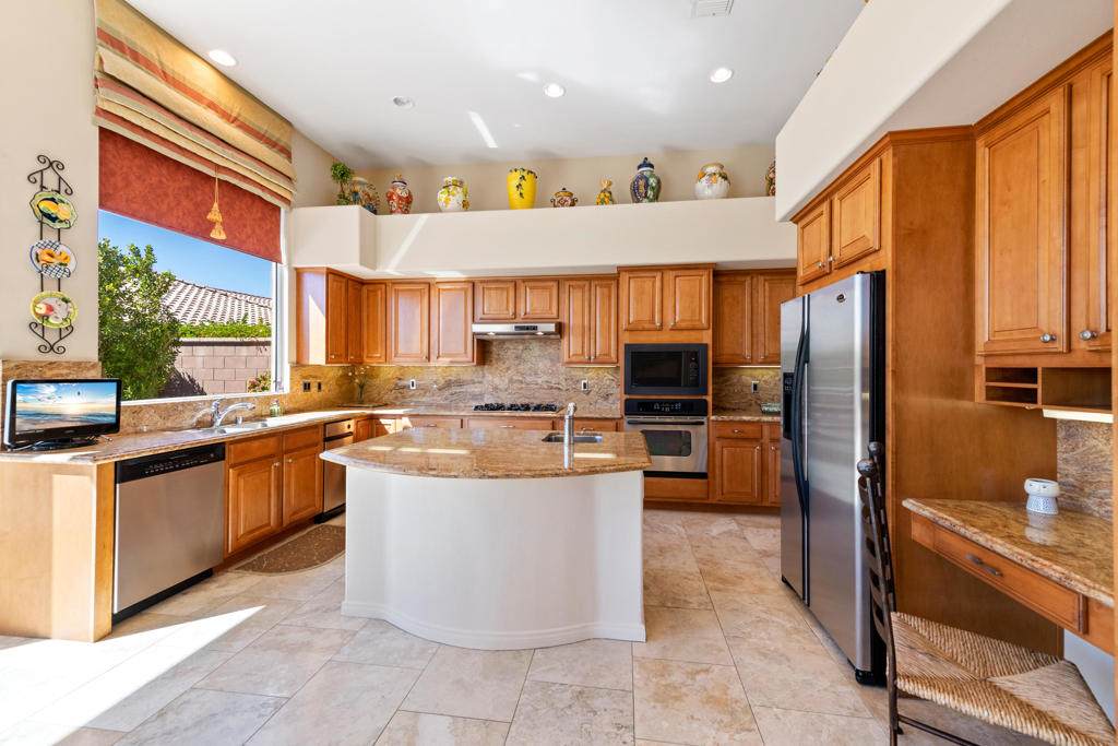 78581 Moonstone Lane - Photo 1
