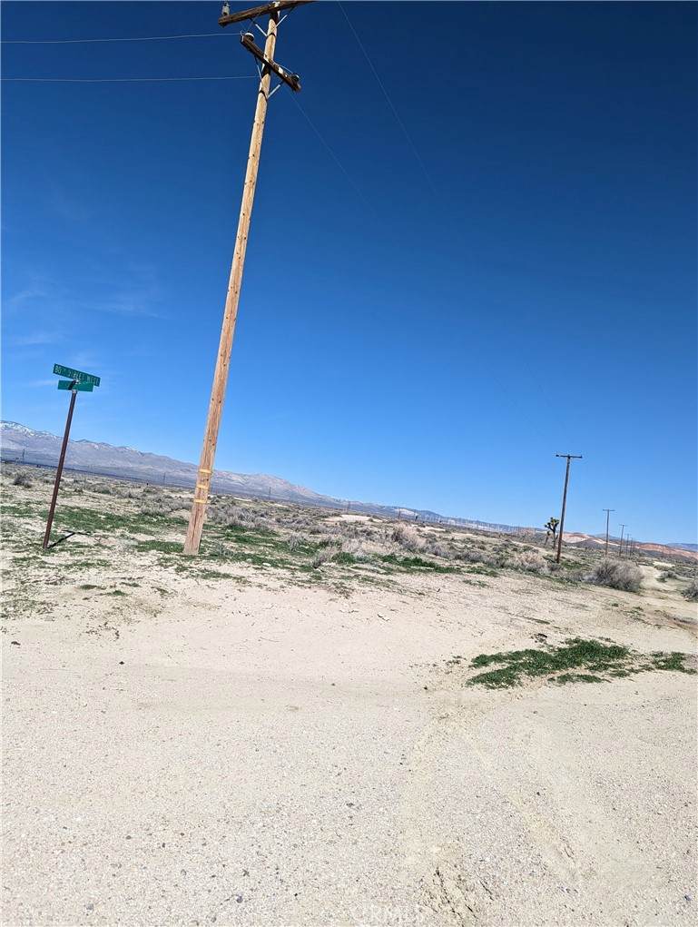 0 Unknown - Photo 1