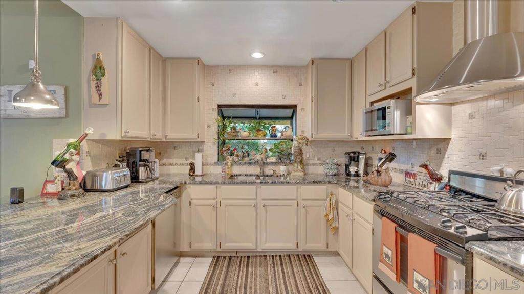 1225 La Cienega Rd - Photo 1