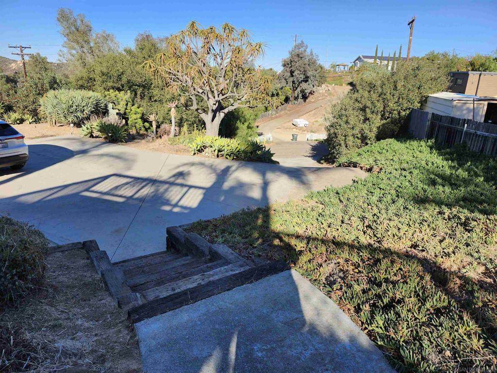 238 Lilac Dr. - Photo 1