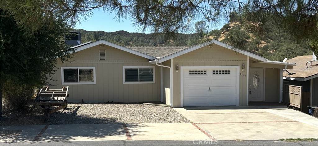 5101 Bluebird Lane - Photo 1