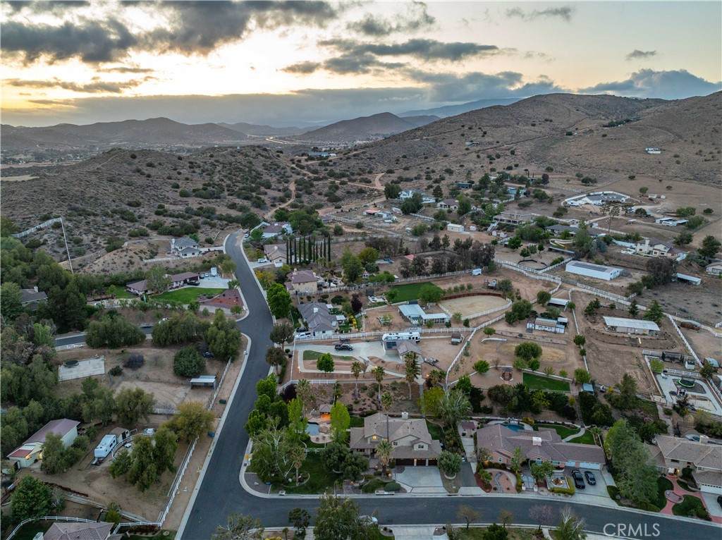 https://bt-photos.global.ssl.fastly.net/socal/orig_boomver_6_374670587-2.jpg