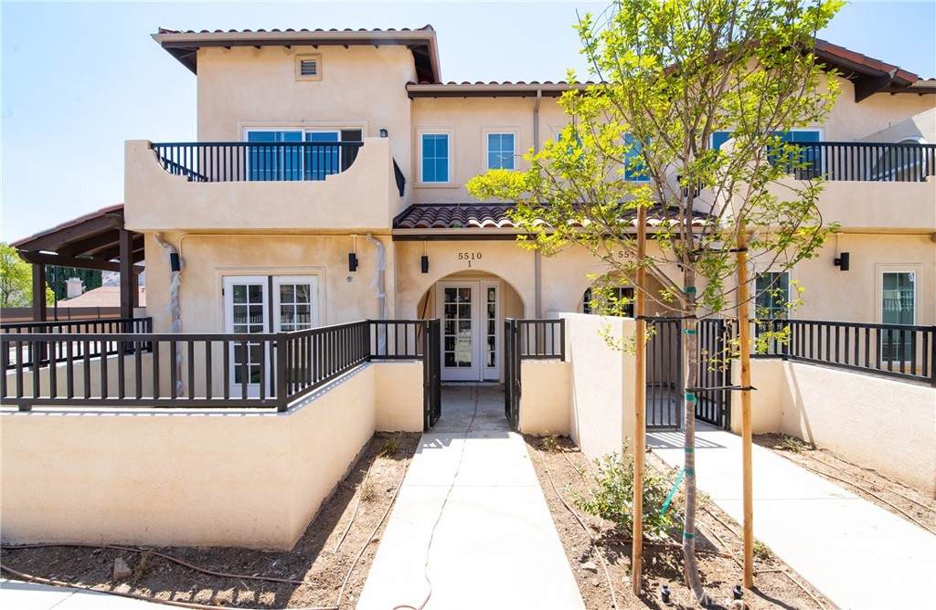 5510 Los Angeles Avenue - Photo 1