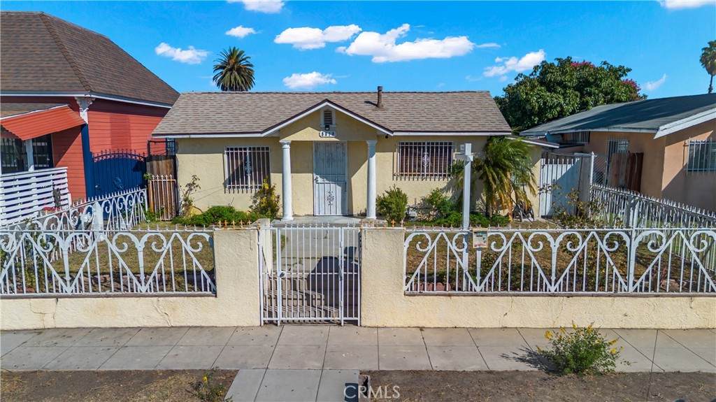 8810 Menlo Avenue - Photo 1