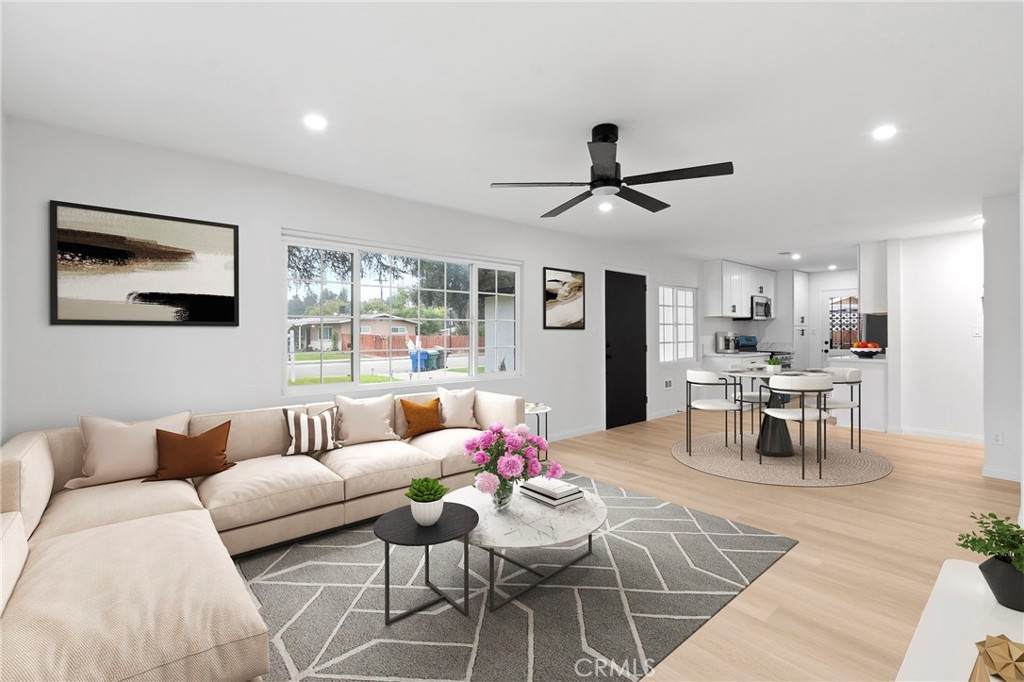 5847 Meadowbrook Lane - Photo 1