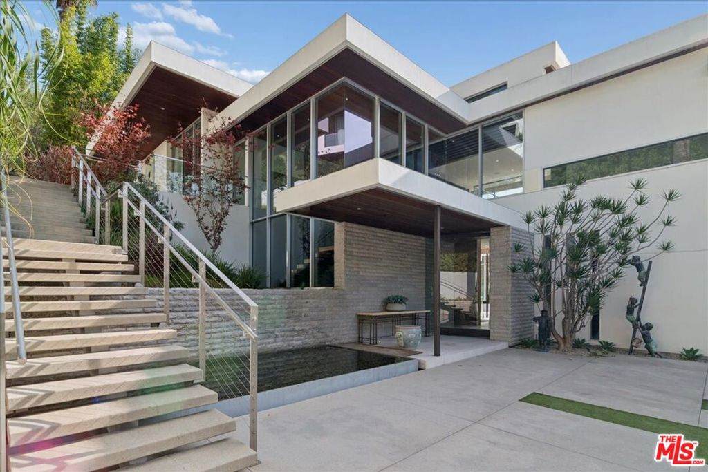 https://bt-photos.global.ssl.fastly.net/socal/orig_boomver_6_407662390-2.jpg