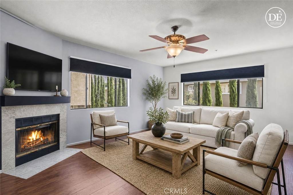 42 Esperanza Avenue - Photo 1