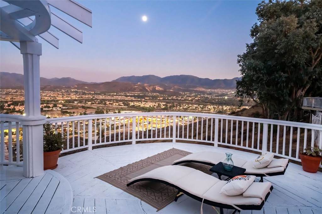 18517 Himalayan Court - Photo 1