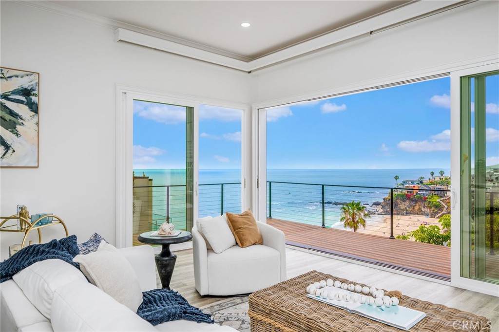 32015 Point Place - Photo 1