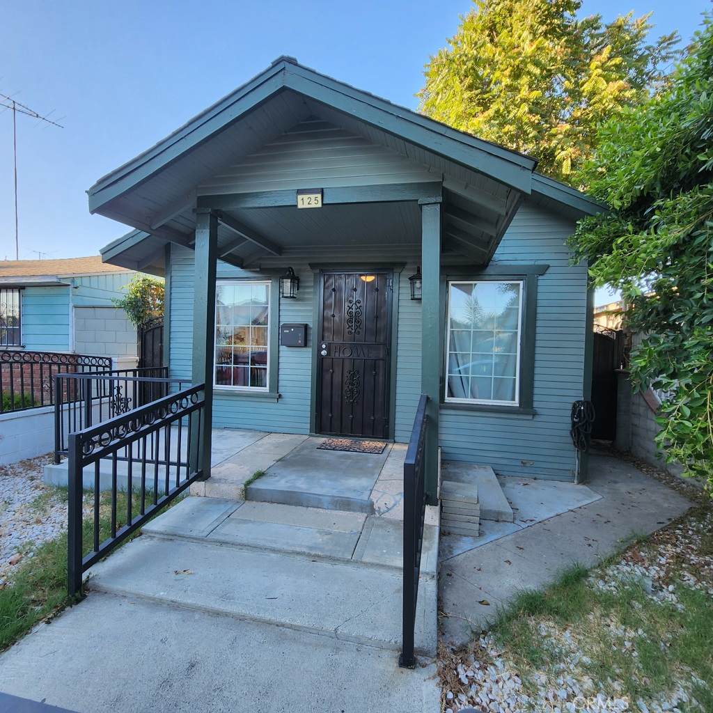 125 68th Way - Photo 1