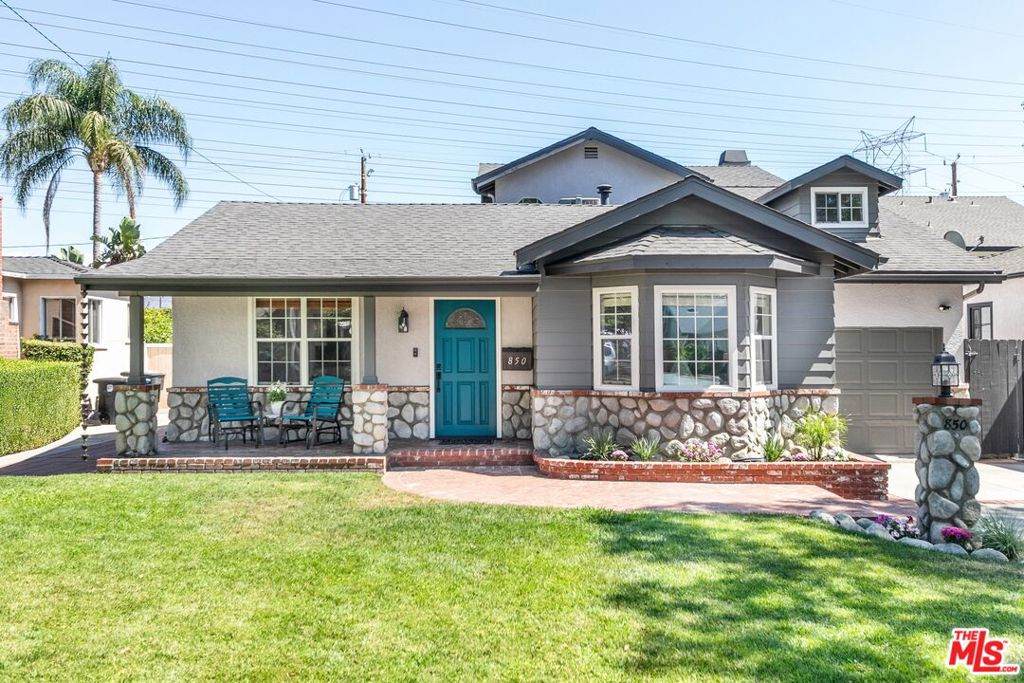 850 Kenwood Street - Photo 1