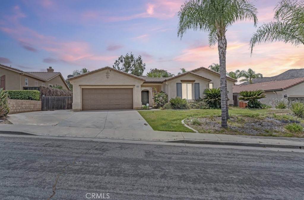 23247 Montalvo - Photo 1
