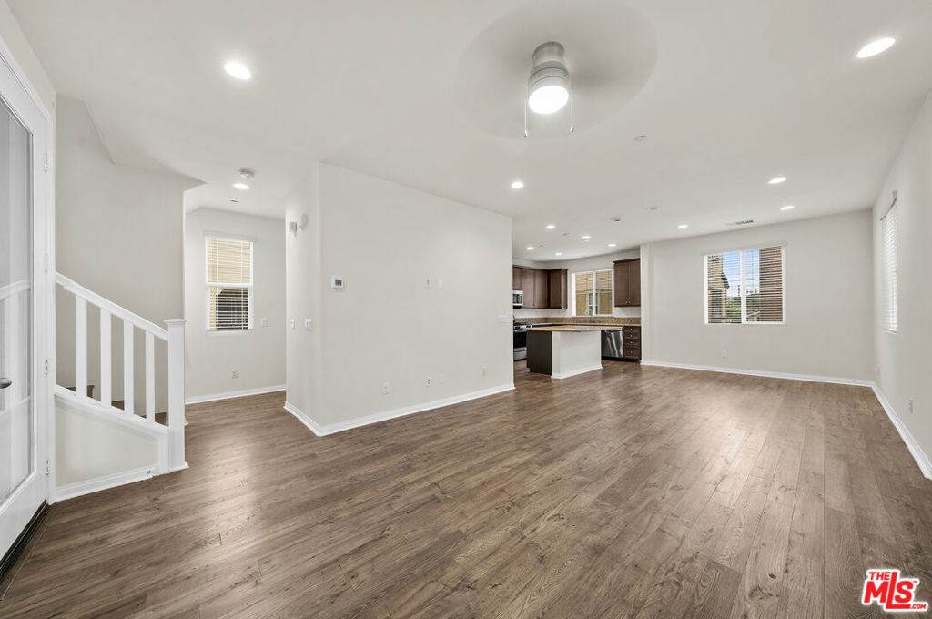 https://bt-photos.global.ssl.fastly.net/socal/orig_boomver_7_410516905-2.jpg