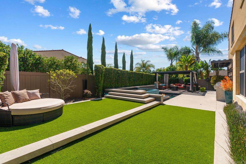 809 Dolphin Circle - Photo 1
