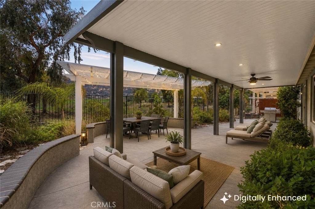 https://bt-photos.global.ssl.fastly.net/socal/orig_boomver_4_438363136-2.jpg