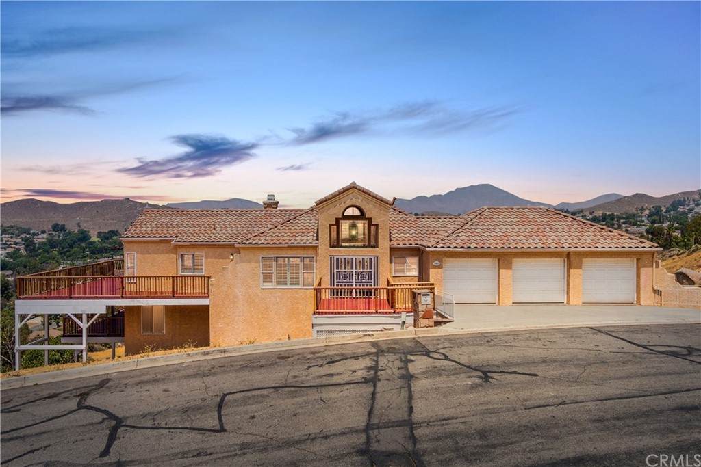 7460 Live Oak Drive - Photo 1