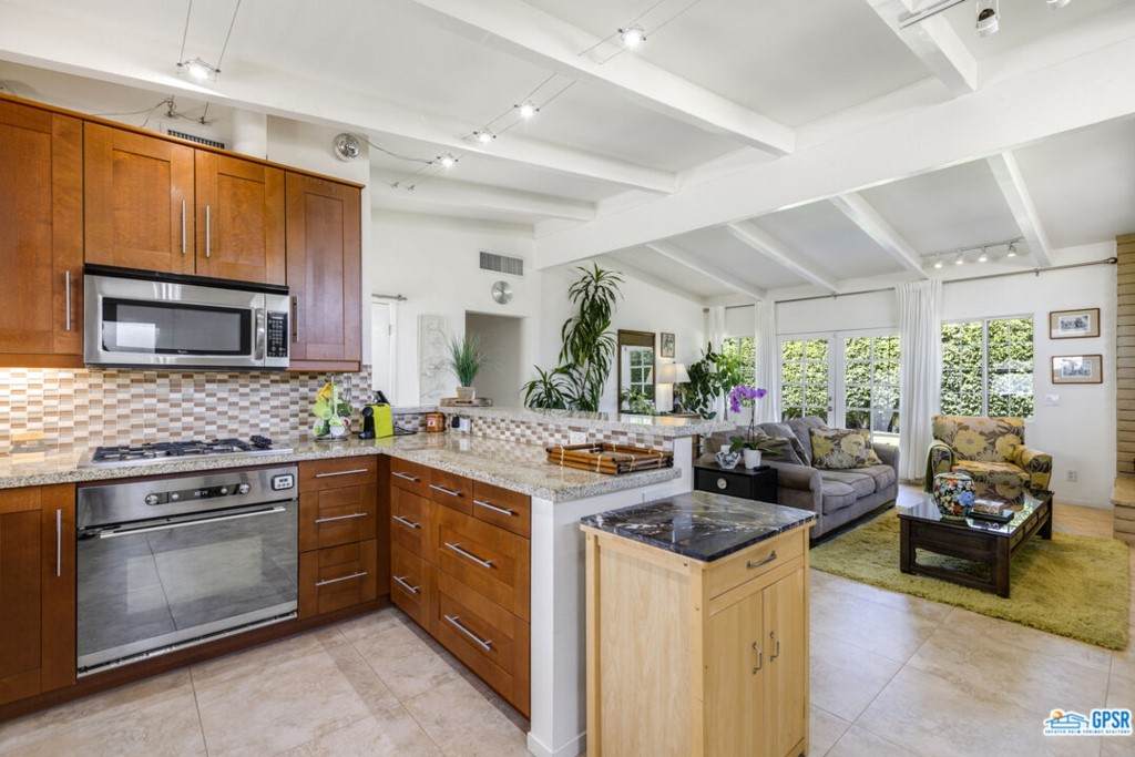 44331 San Jose Avenue - Photo 1