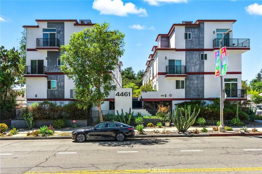 4461 Tujunga Avenue - Photo 1