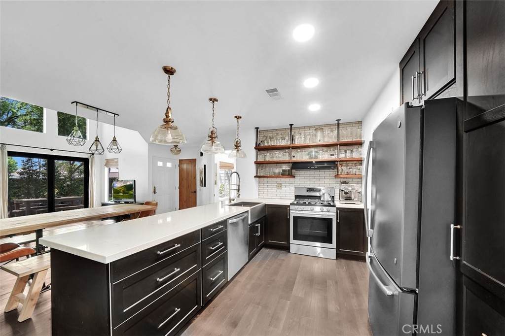 645 Springbrook - Photo 1